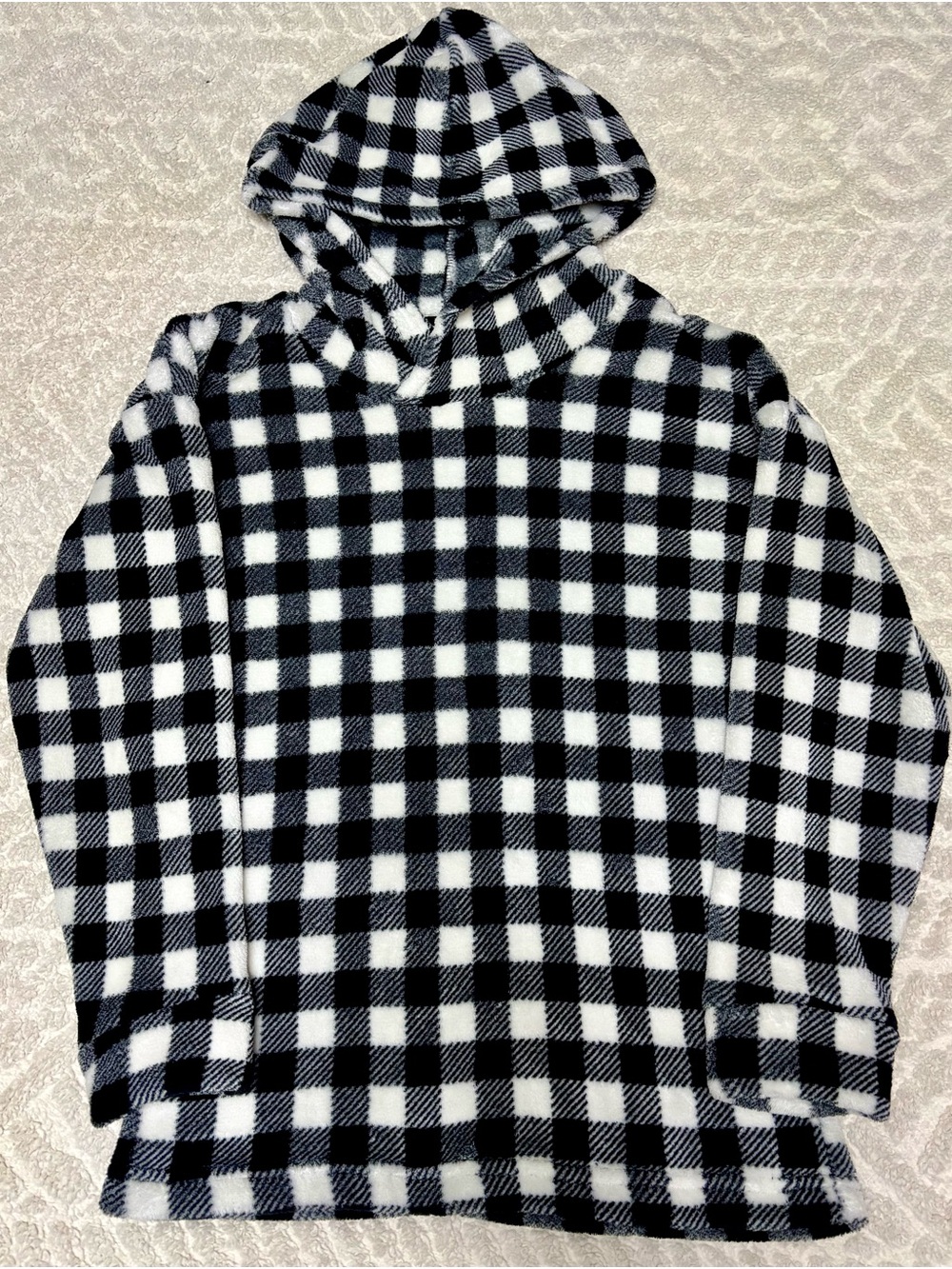 Vera Bradley Women’s Plaid Hoodie